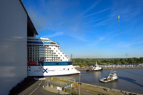 Foto Notizia: Celebrity Reflection pronta per il battesimo del mare