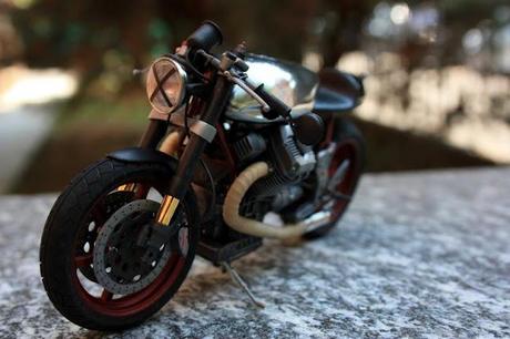 Guzzi Die Cast