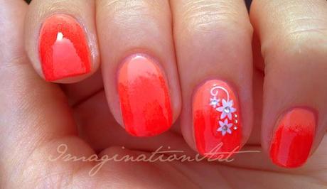 nail_art_semplice_sponge_effetto_spugnato_semplice_easy_facile