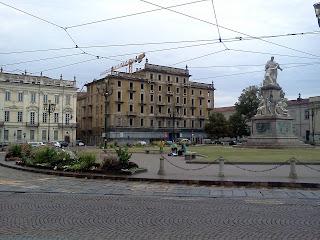 Piazza Carlina, una grigia mattinata di fine agosto