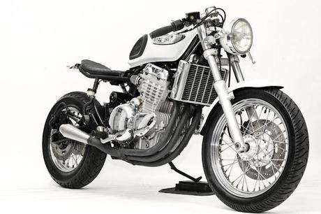 Triumph Adventur by Steel Bent Customs