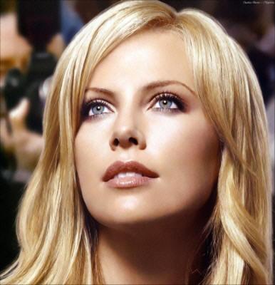 Lascio Diamante, ma vi lascio Charlize Theron!