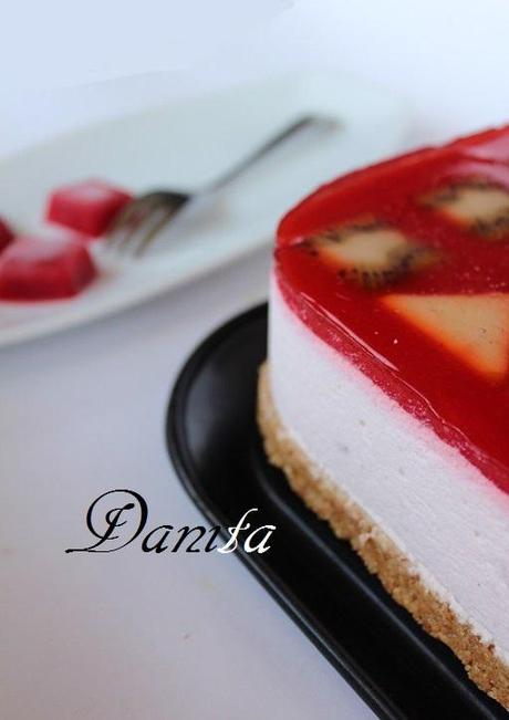 Geometria di frutta: tutto su una buona cheese cake fredda