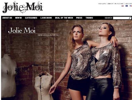 Shopping on Jolie Moi Clothing