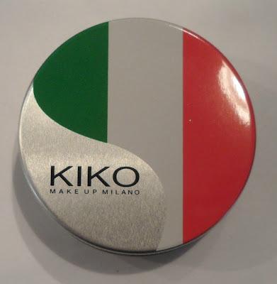 Review&Swatches; KIKO ACTIVE COLOURS SUPER COLOUR LIPGLOSS nelle colorazioni 01,02,03,04,05 e 06