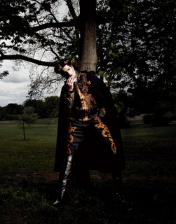 Simon Van Meervenne in Dolce & Gabbana sulla covers di Numéro Homme China