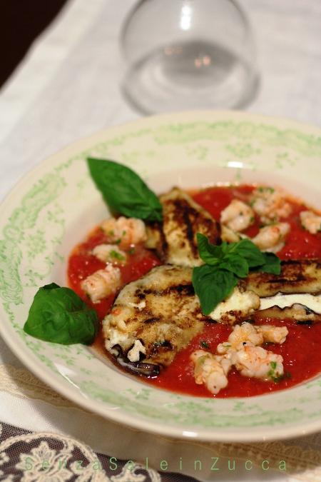 Ravioli di melanzane in zuppetta di pomodoro