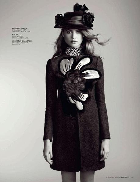 MAGAZINE | Behati Prinsloo per L’Officiel Netherlands Settembre 2012