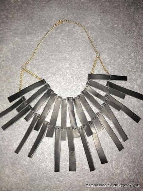 Necklace DIY with strips leather