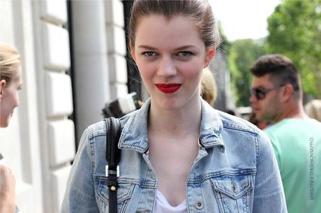 In the Street...Models Off-Duty...Antonia, Paris