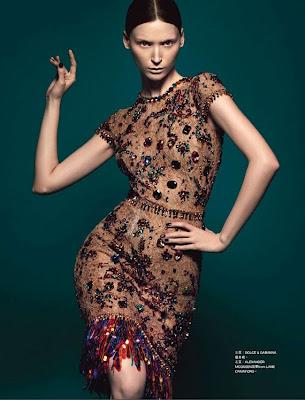 Michalina Glen & Alina Rudnieva in Dolce & Gabbana su Harper's Bazaar Hong Kong