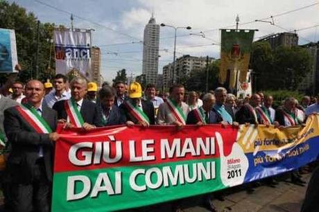 Protesta dei Sindaci L’Eurogendfor e la Repubblica dei Robocop