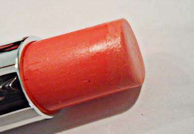 Review&Swatches; REVLON COLORBURST LIP BUTTER nelle colorazioni 001,005,015,025,045 e 095