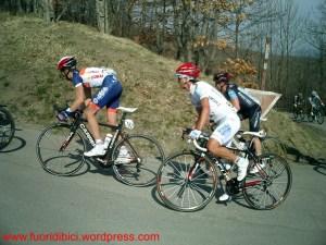 Bandiera a scacchi per Il Padania: festeggiano Betancur e Nibali