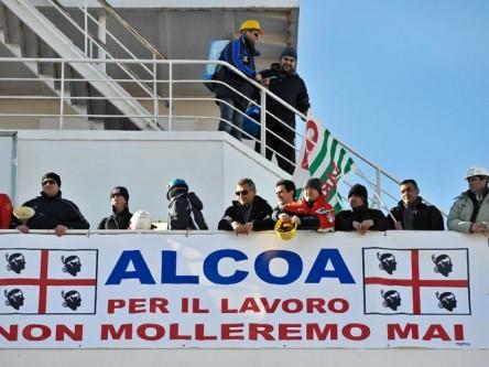 L’Italia del lavoro che non c’é. Alcoa, Ilva e le imprese di Porto Marghera tra chiusura e riqualificazione ambientale.