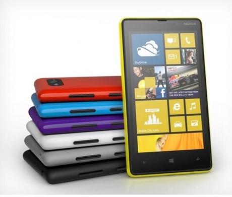 Nokia presenta il Lumia 820 e il Lumia 920