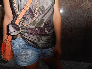 Una bionda è per sempre, un outfit no (e meno male!)