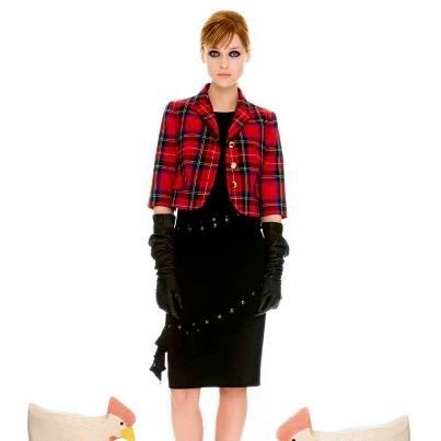 MOSCHINO RILANCIA IL TARTAN