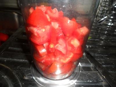 tagliate-i-pomodori-a-dadini