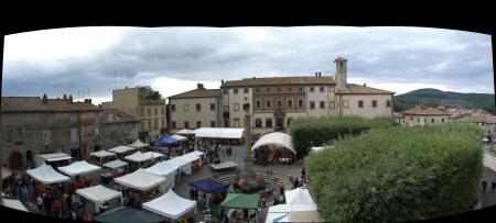 Veduta di Piazza Umberto I°