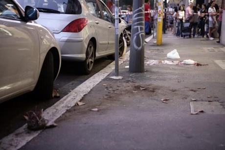 Cade vaso dal balcone Muore un tredicenne