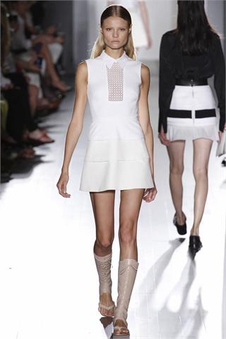 Victoria Beckham sfilata Spring Summer 2013