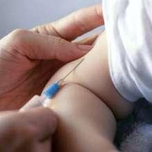 Morì a 5 mesi dopo i vaccini, ora la famiglia vuole i danni