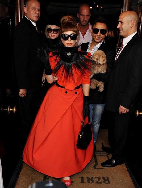 Lady Gaga in abiti di Ulyana Sergeenko