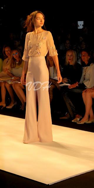 New York Fashion Week : :Badgley Mischka Spring 2013