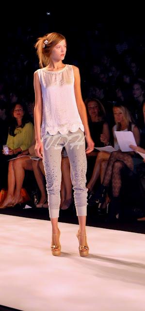 New York Fashion Week : :Badgley Mischka Spring 2013