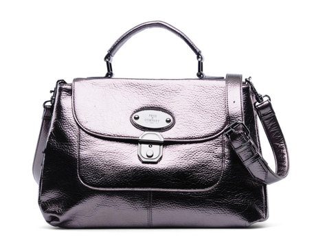 Doctor Bag versus Pochette