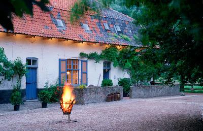 Stile Country per una Casa di Campagna nelle Fiandre