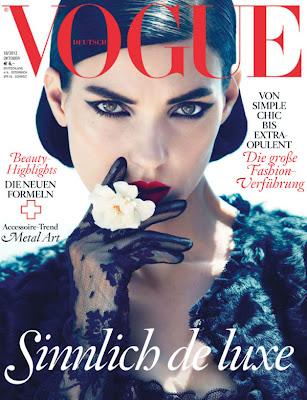 Kati Nescher in Dolce & Gabbana Alta Moda su Vogue Germany