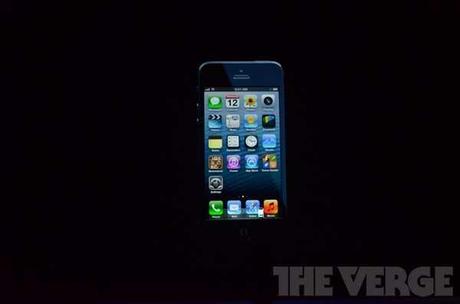 Le foto ufficiali iPhone 5 dal Keynote Apple : Tutte le caratteristiche del nuovo iPhone