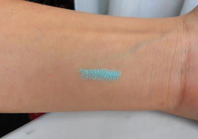 Long Lasting Stick Eyeshadow