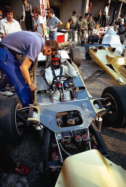 Emerson Fittipaldi on Lotus 56 (storia inside)