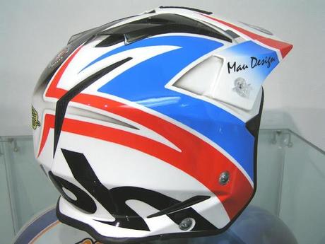 Airoh TRR 2012 by Mau Design