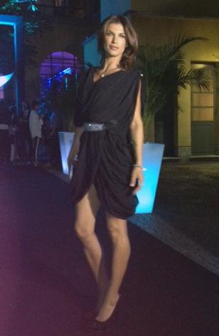 Elisabetta Canalis veste ELES