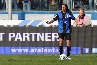 Incidente stradale per Schelotto, ferite lievi per il cursore dell'Atalanta