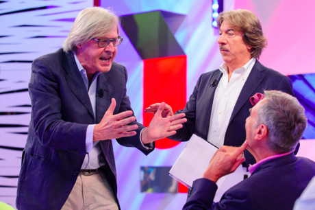 VITTORIO SGARBI VOLGARE E SCONVENIENTE SU VERO TV