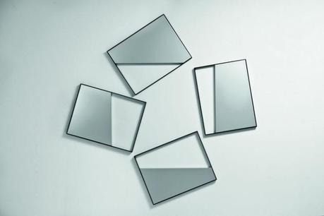 Grazia Varisco, Quadri comunicanti _out_, 2008,Telai in ferro + alluminio, 64 x 49 cm cad.