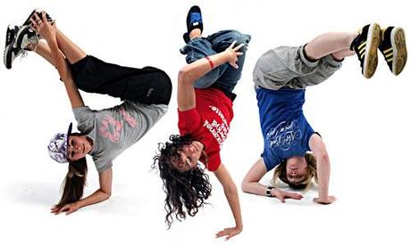 http://www.informagiovani.fe.it/107/pix/hip-hop-dancers.jpg