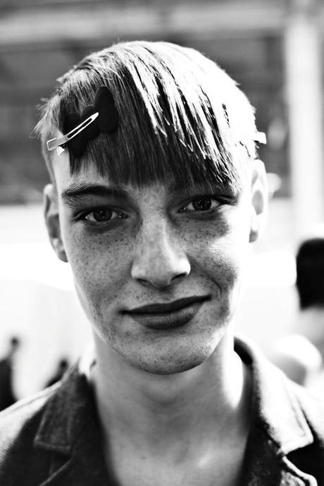 MODEL ROBERTO SIPOS per LANVIN SS2013 PARIS BACKSTAGE INDEPENDENT MEN 