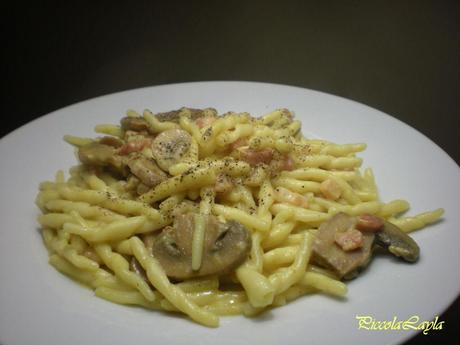 La ricetta del Sig Nicola…. con qualche modifica… ovvero Trofie ai Funghi e Curry!