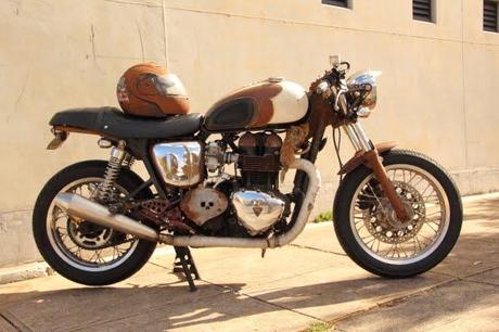 Triumph Bonneville 'Rust Bucket'