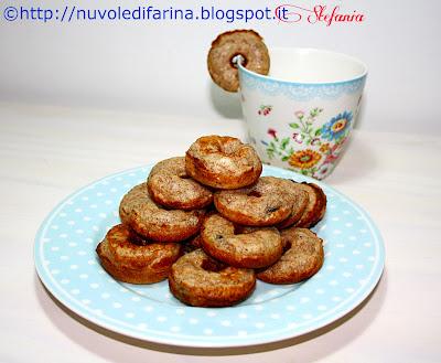 Ciambelline light con mirtilli, cannella e noce moscata (con Donut Maker Lidl)