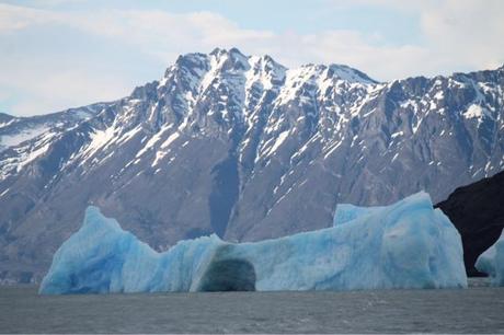 ARGENTINA 6 - NAVIGAZIONE DEL LAGO ARGENTINO