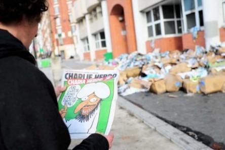 Il Profeta nudo: vignette francesi fanno arrabiare il mondo arabo