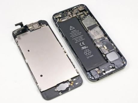 iPhone 5, iFixit lo smonta completamente! [VIDEO]