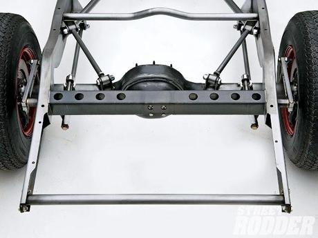 Moal 32 T-Bar Chassis
